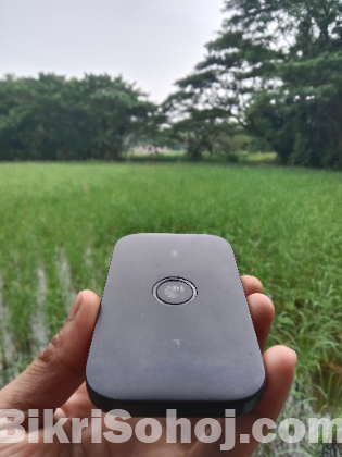 Huawei E5573 pocket router
